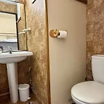 Apartment Dans Avec Piscine 4 Couchages Sur Ar030-059 *